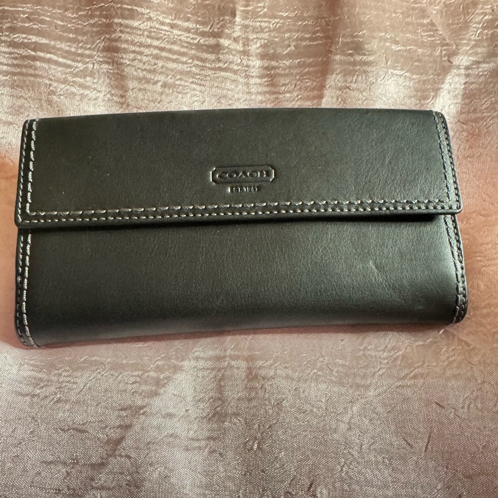 Coach Black Leather wallet / clutch - NWT